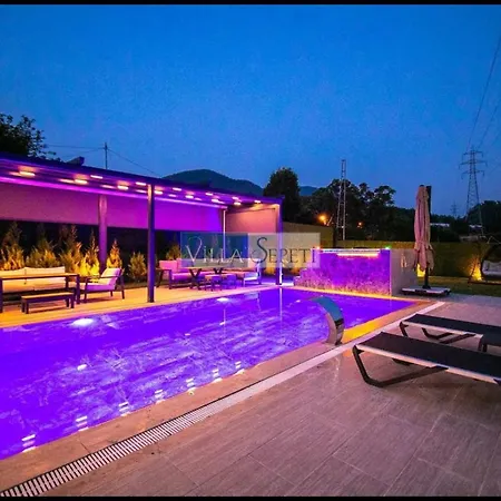 Neo Villa *